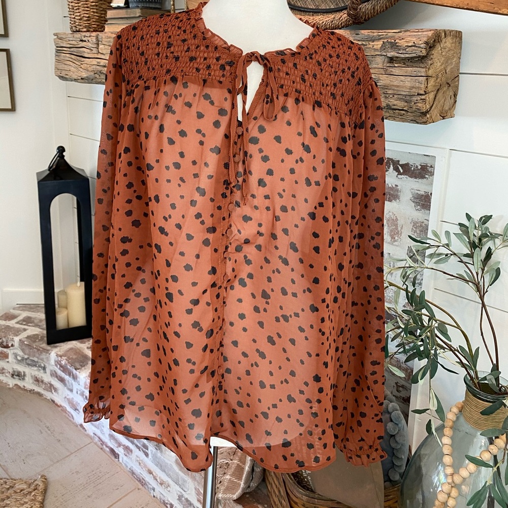 Time and Tru Smocked Peasant Top